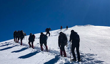 Tranquil-Trails-Exploring-the-Beauty-of-Chopta-Trek
